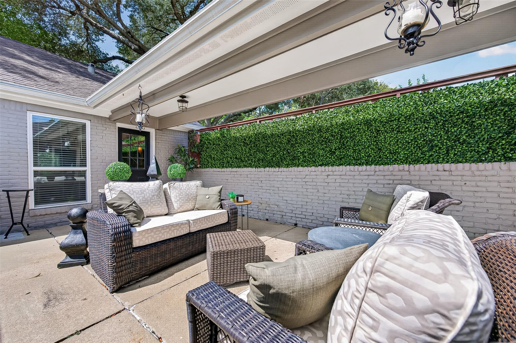 1411 Bittersweet Court