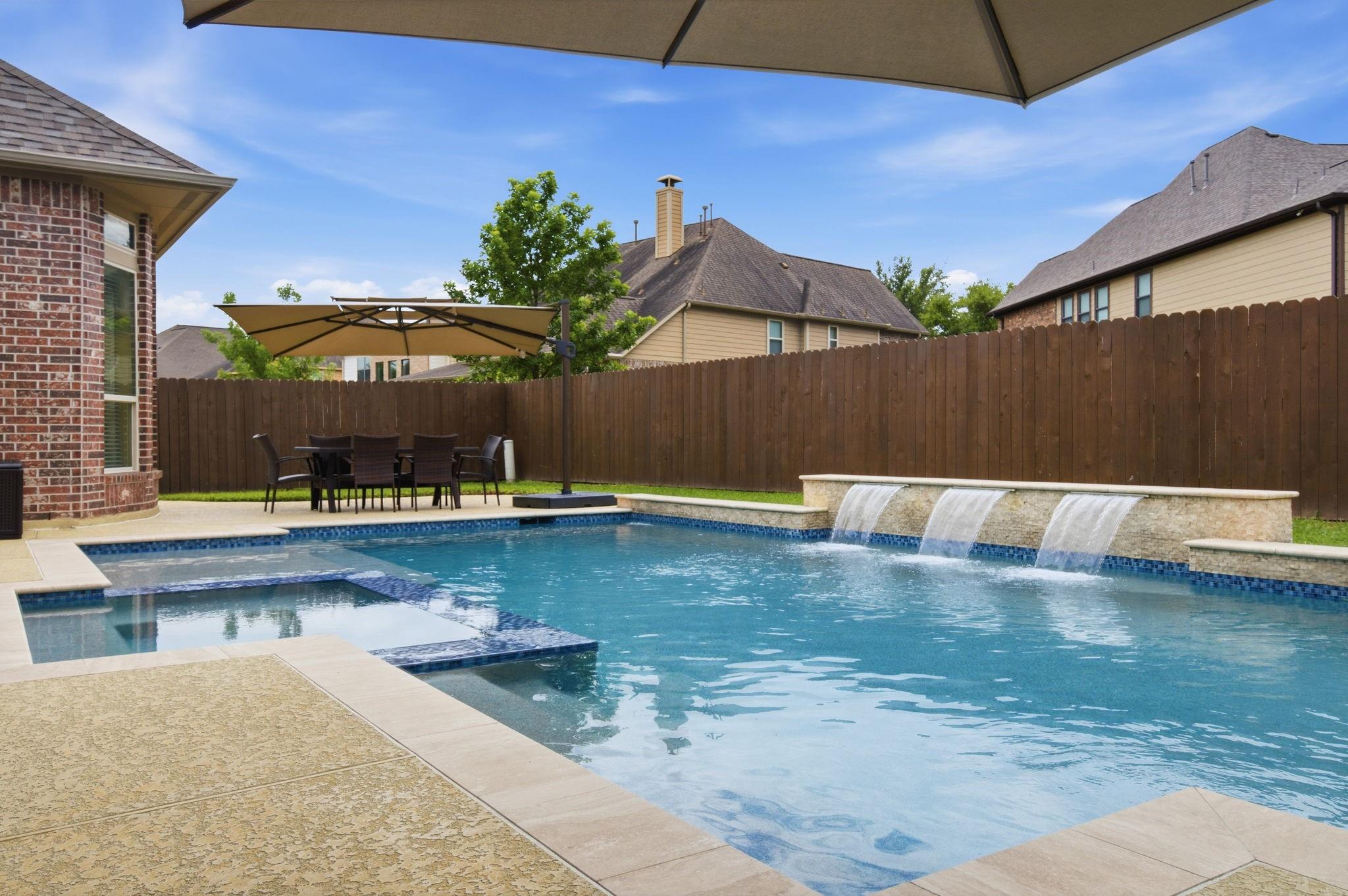 20011 Crested Peak Lane