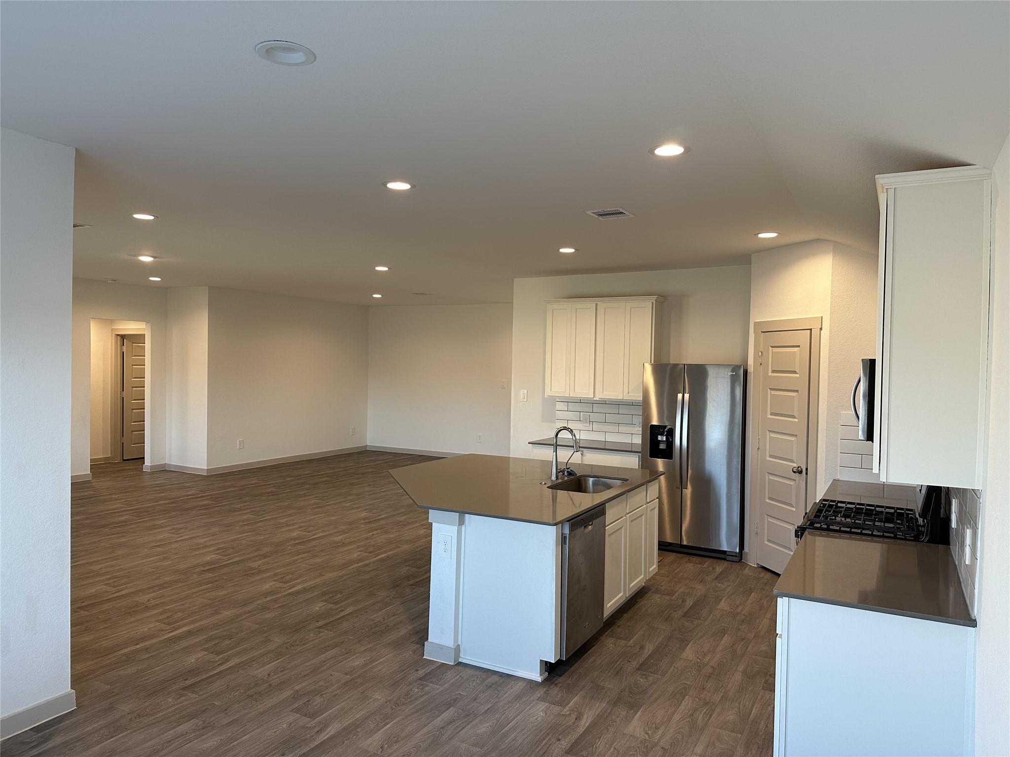 6918 Dell Vista Drive