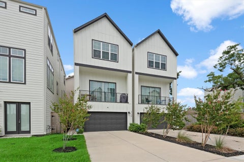Photo of 2124 Francis Street, Houston, TX 77004 (MLS # 65997774)