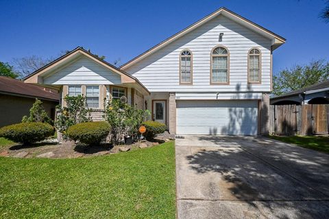 Homes For Sale - 15223 Bedford Glen Drive<br/> Channelview, TX 77530