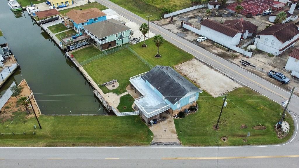 Photo of 1503 Blue Water Drive, Freeport, TX 77541 (MLS # 13880091)