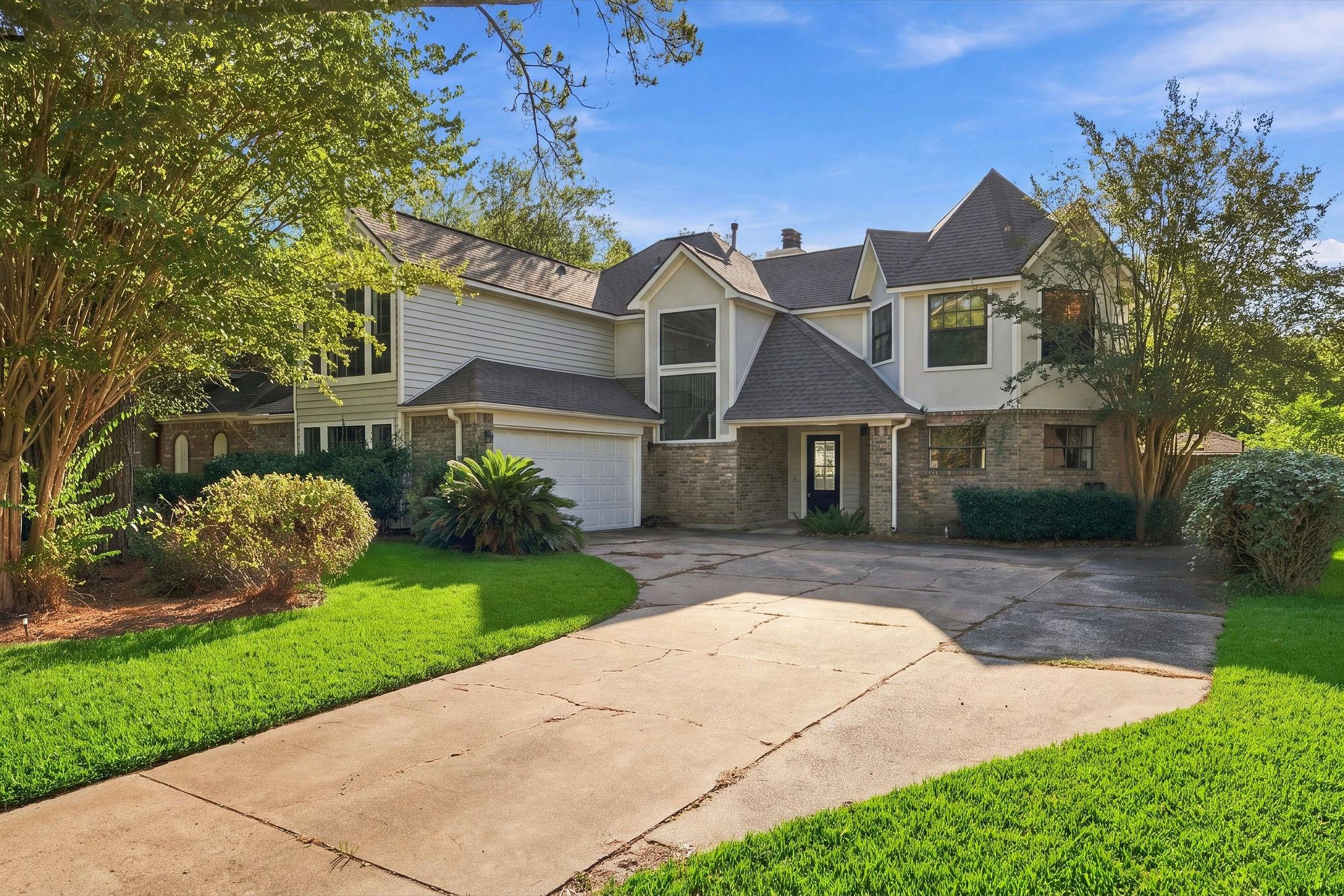 8015 Ash Valley Drive