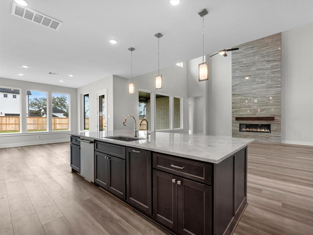 42 Cottonwood Lake Court