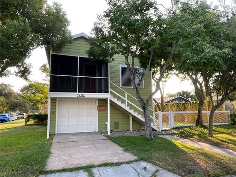 Photo of 2404 55th Street, Galveston, TX 77551 (MLS # 97749713)