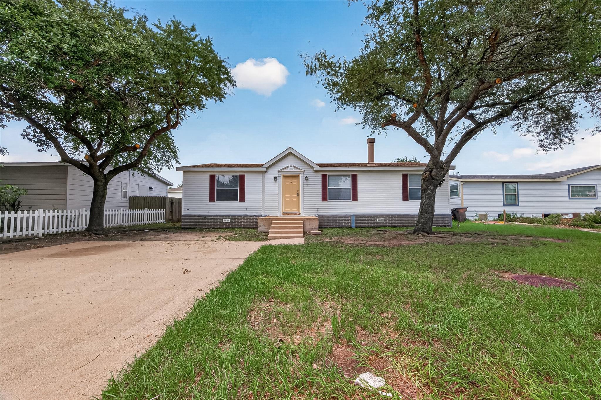 20306 Mountaindale Drive