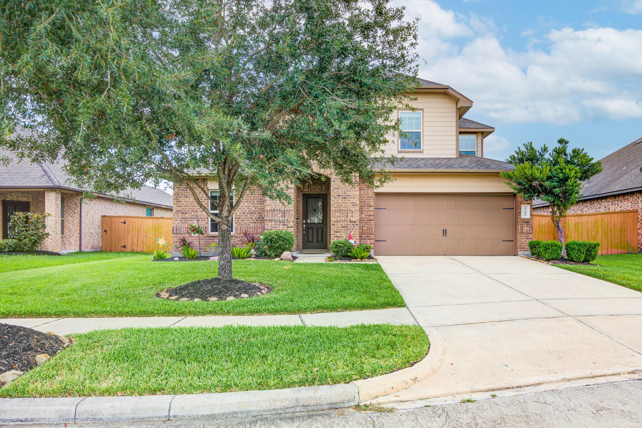 2704 Rogliano Lane