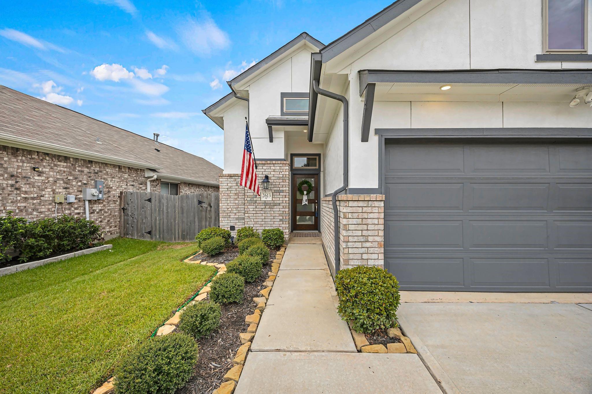 2613 Prairie Star Lane