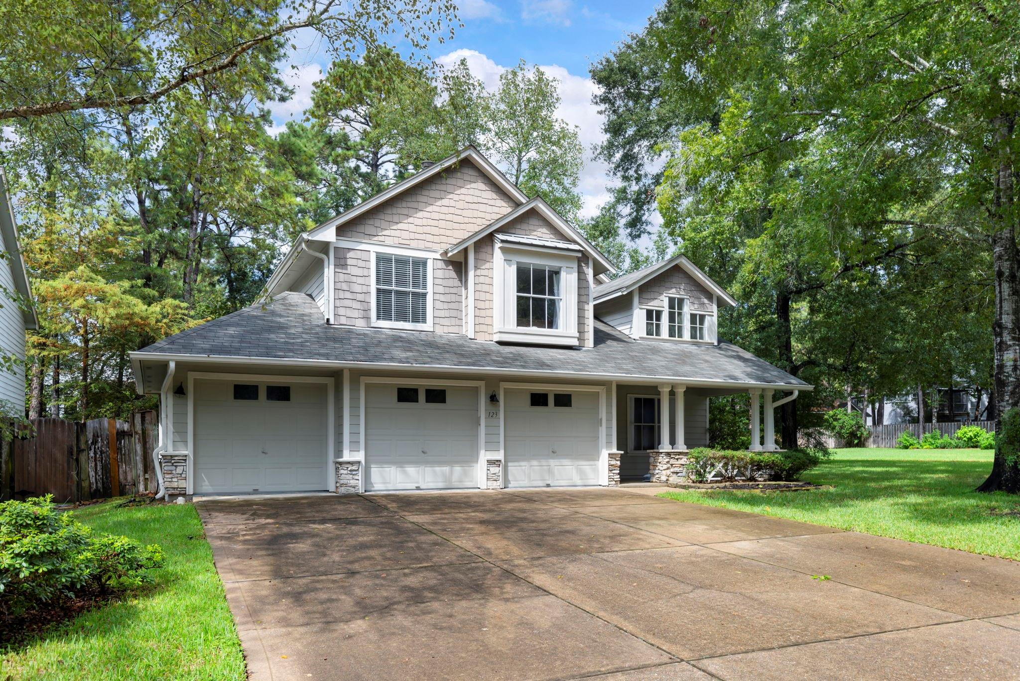 123 Sheerborne Court