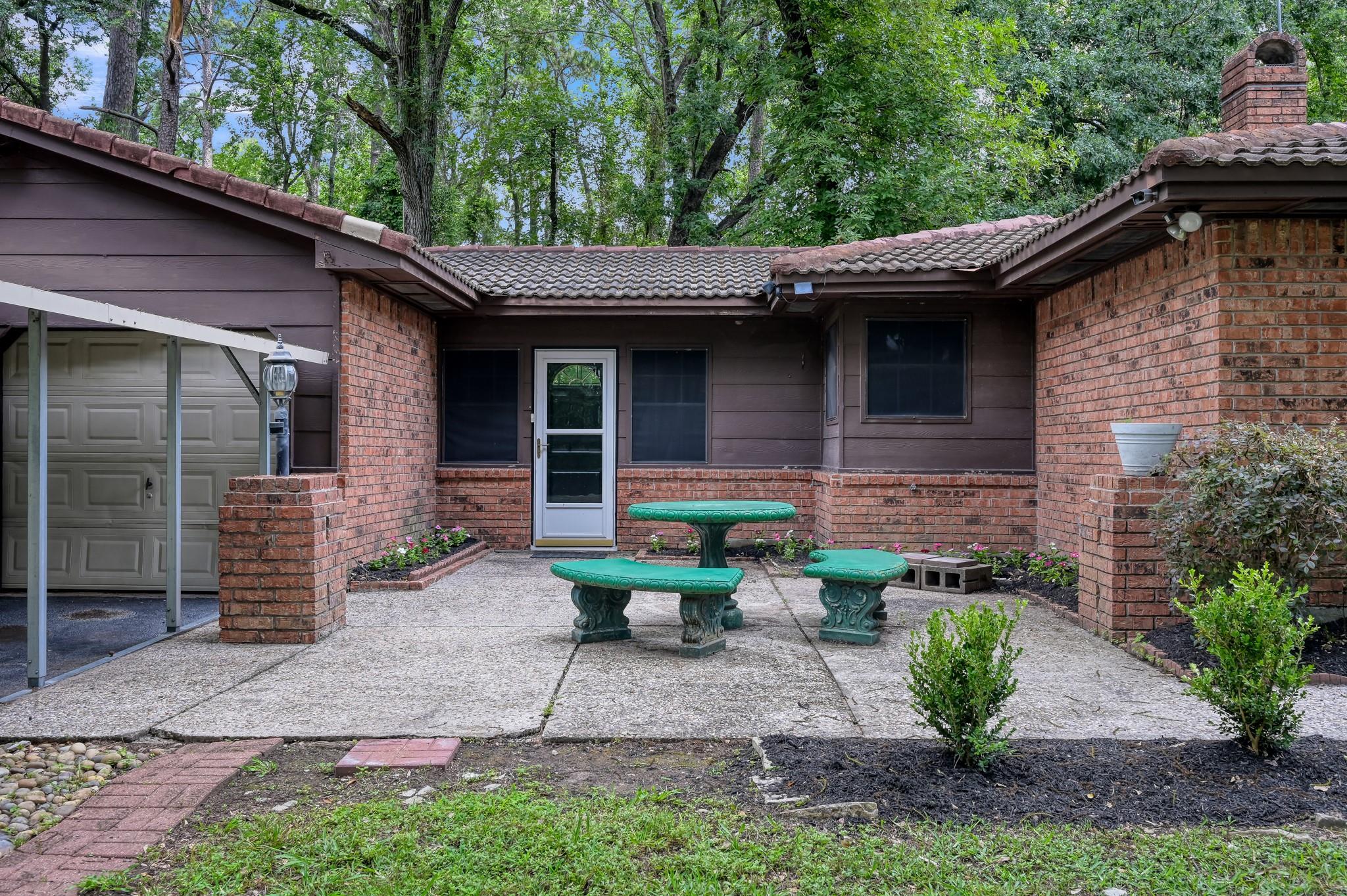 1251 Pruitt Road