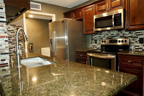 Condo For Sale - 8275 Sands Point Drive #176<br/> Houston, TX 77036