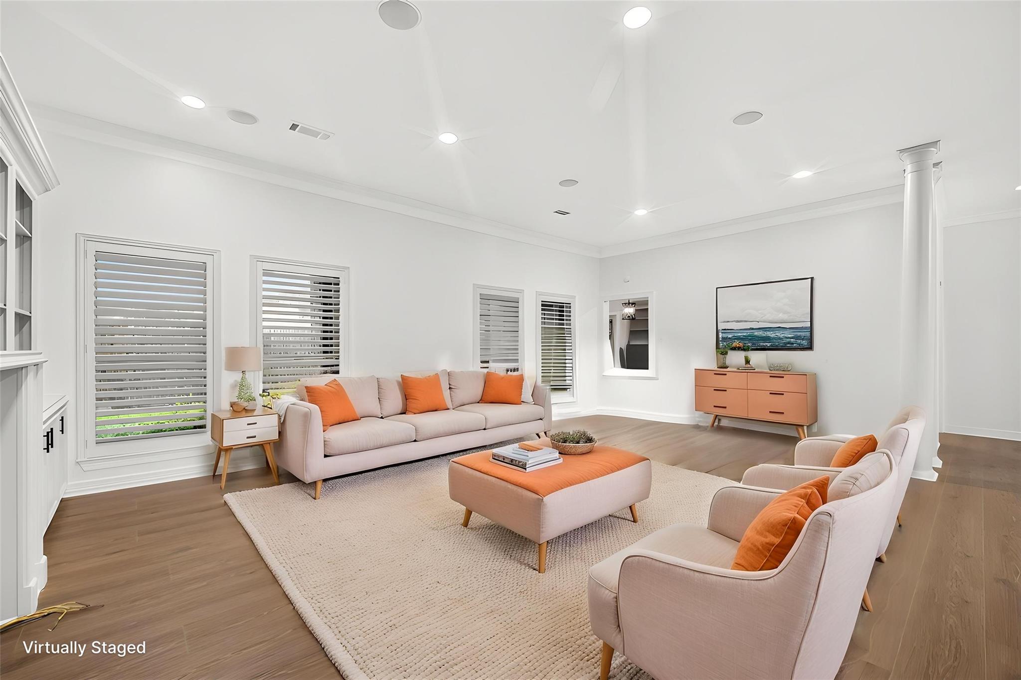 4415 Country Club View