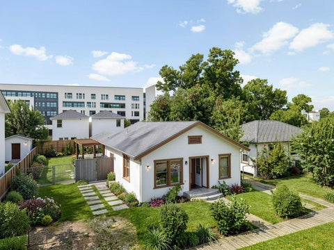 Homes For Sale - 3514 Mcilhenny Street<br/> Harris County, Houston, TX 77004