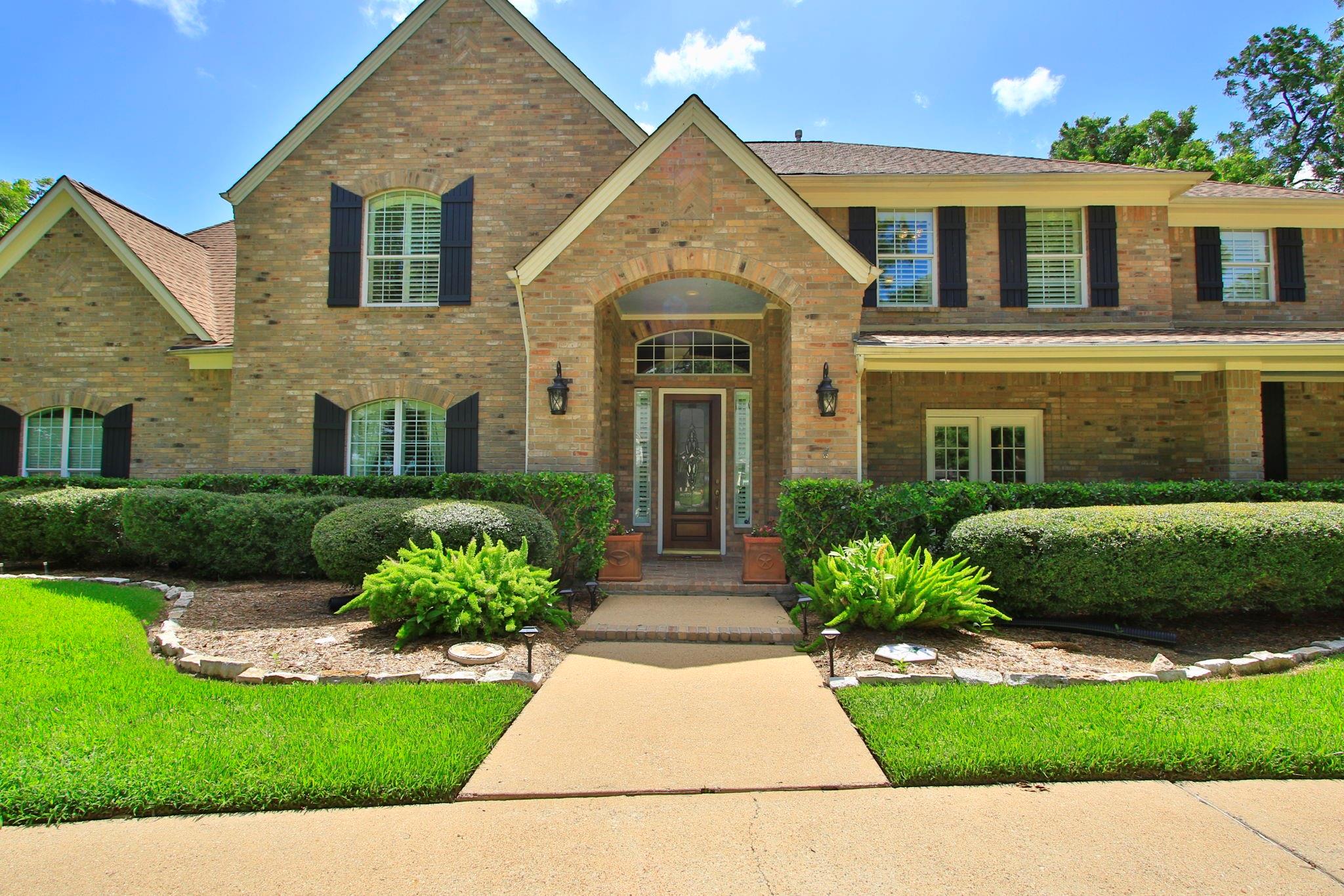 2407 Churchills Ferry