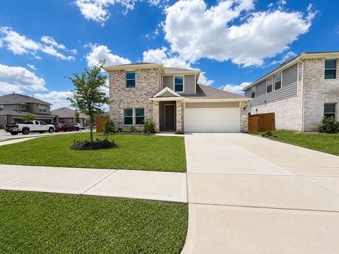 Photo of 2425 East Heritage Drive, Dayton, TX 77535 (MLS # 12203622)