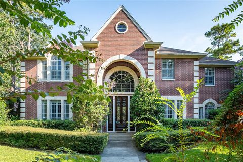Photo of 11826 Primwood Drive, Houston, TX 77070 (MLS # 37289464) Photo of 11826 Primwood Drive, Houston, TX 77070 (MLS # 37289464)