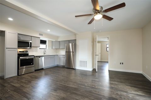 Photo of 5504 La Branch Street #11, Houston, TX 77004 (MLS # 15226495)