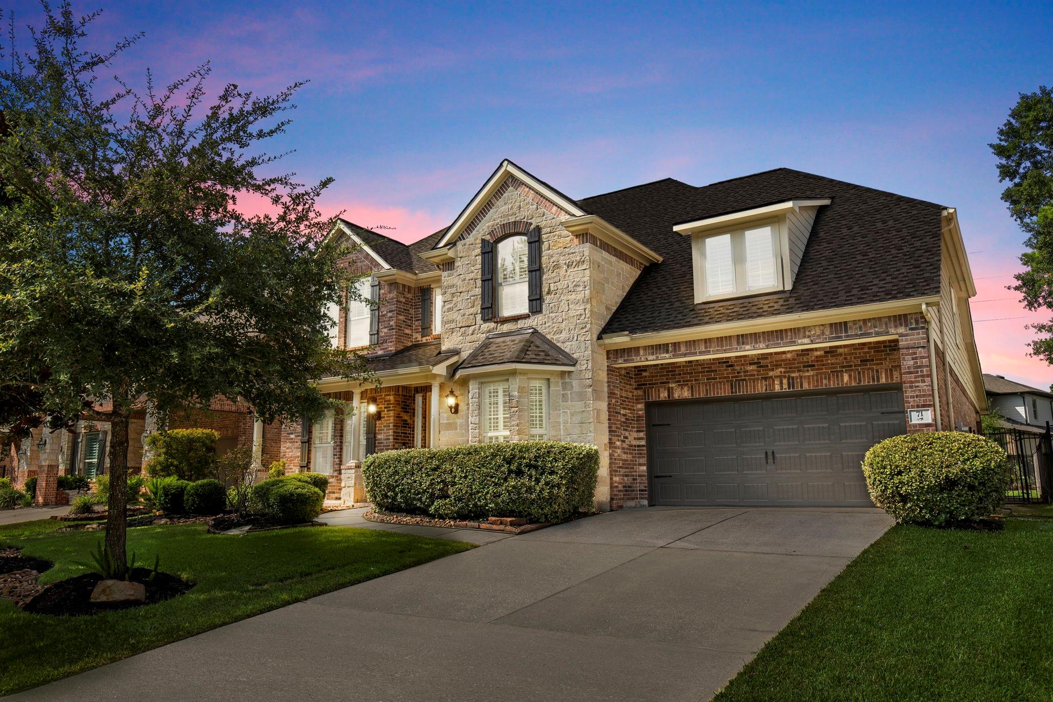 71 W Canyon Wren Circle