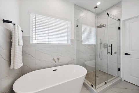 Photo of 5617 Camino Encantado Drive, Houston, TX 77091 (MLS # 94543944)