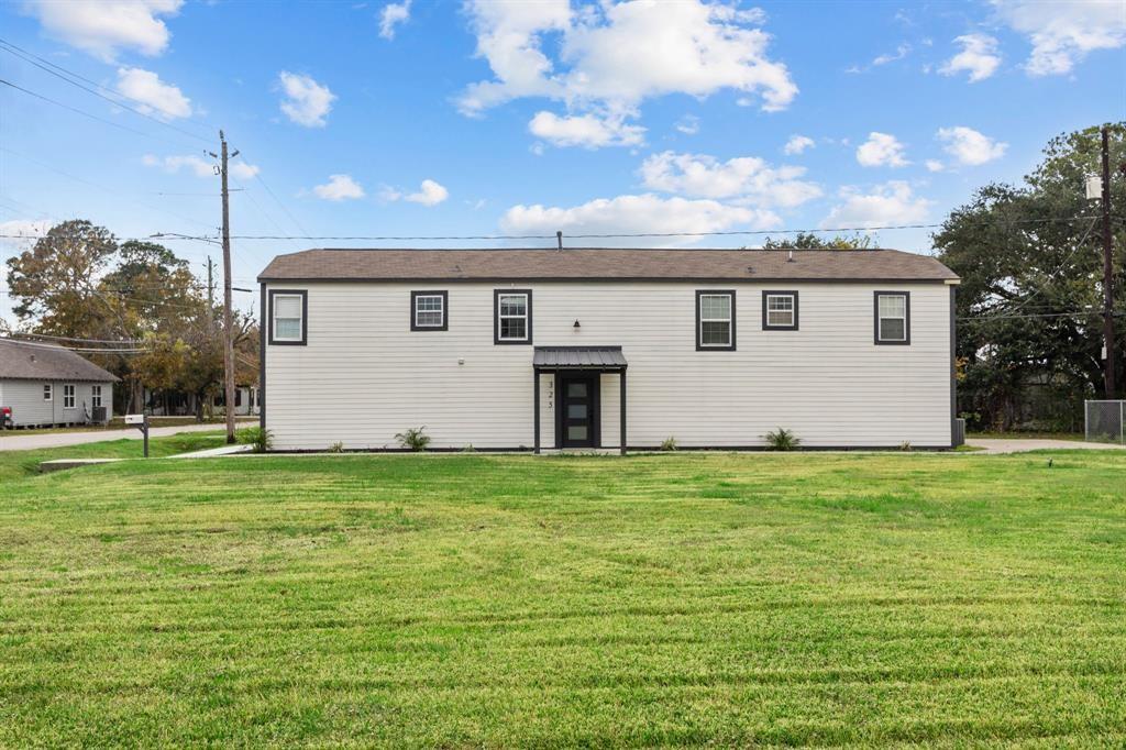325 E A Street