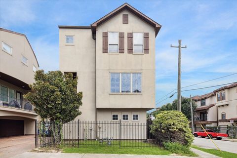 Photo of 4004 Feagan Street #A, Houston, TX 77007 (MLS # 59015237)