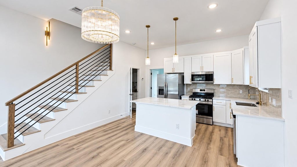 Photo of 9011 Surry Street, Houston, TX 77028 (MLS # 25339776)