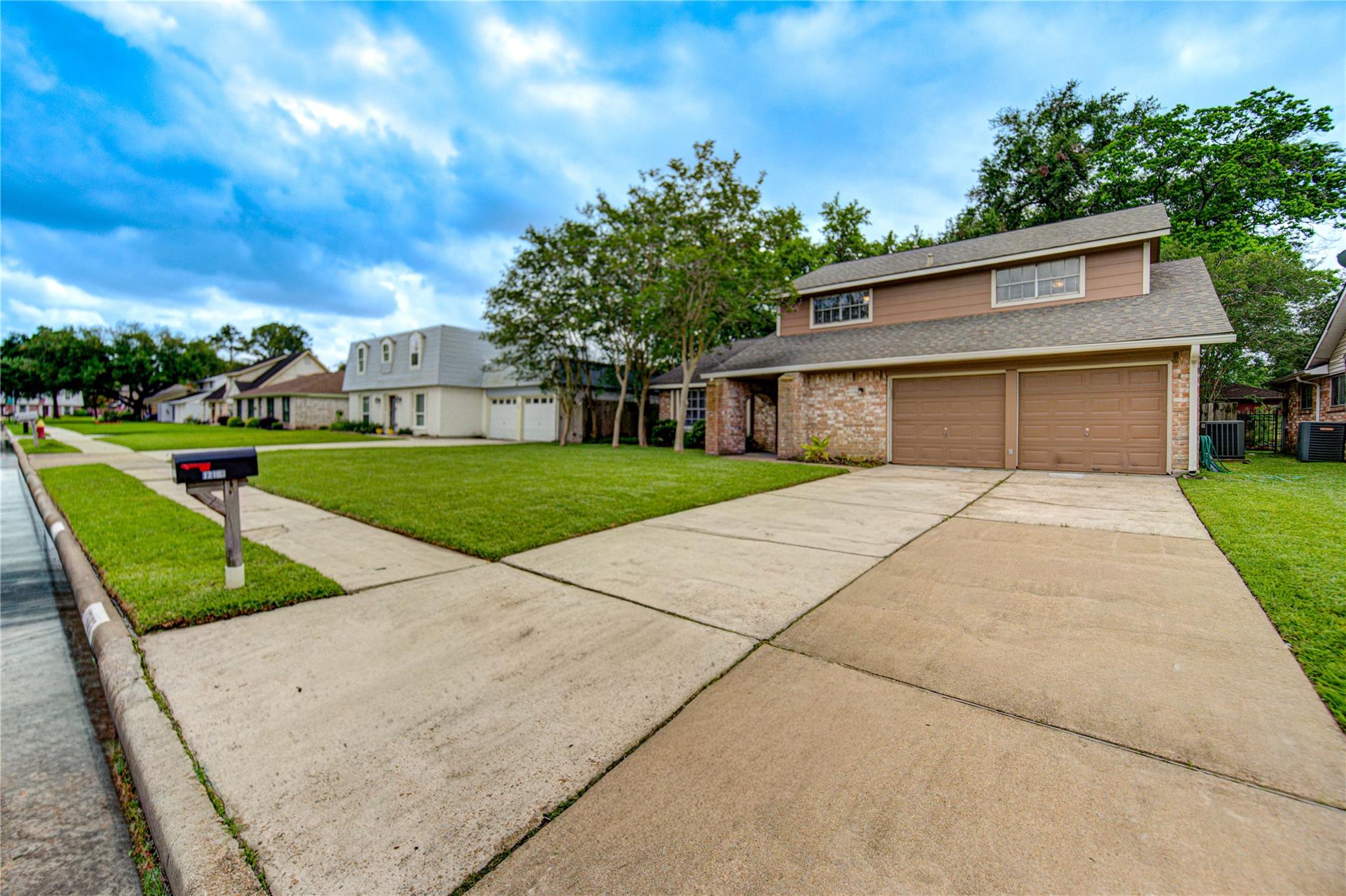 12103 Alston Drive
