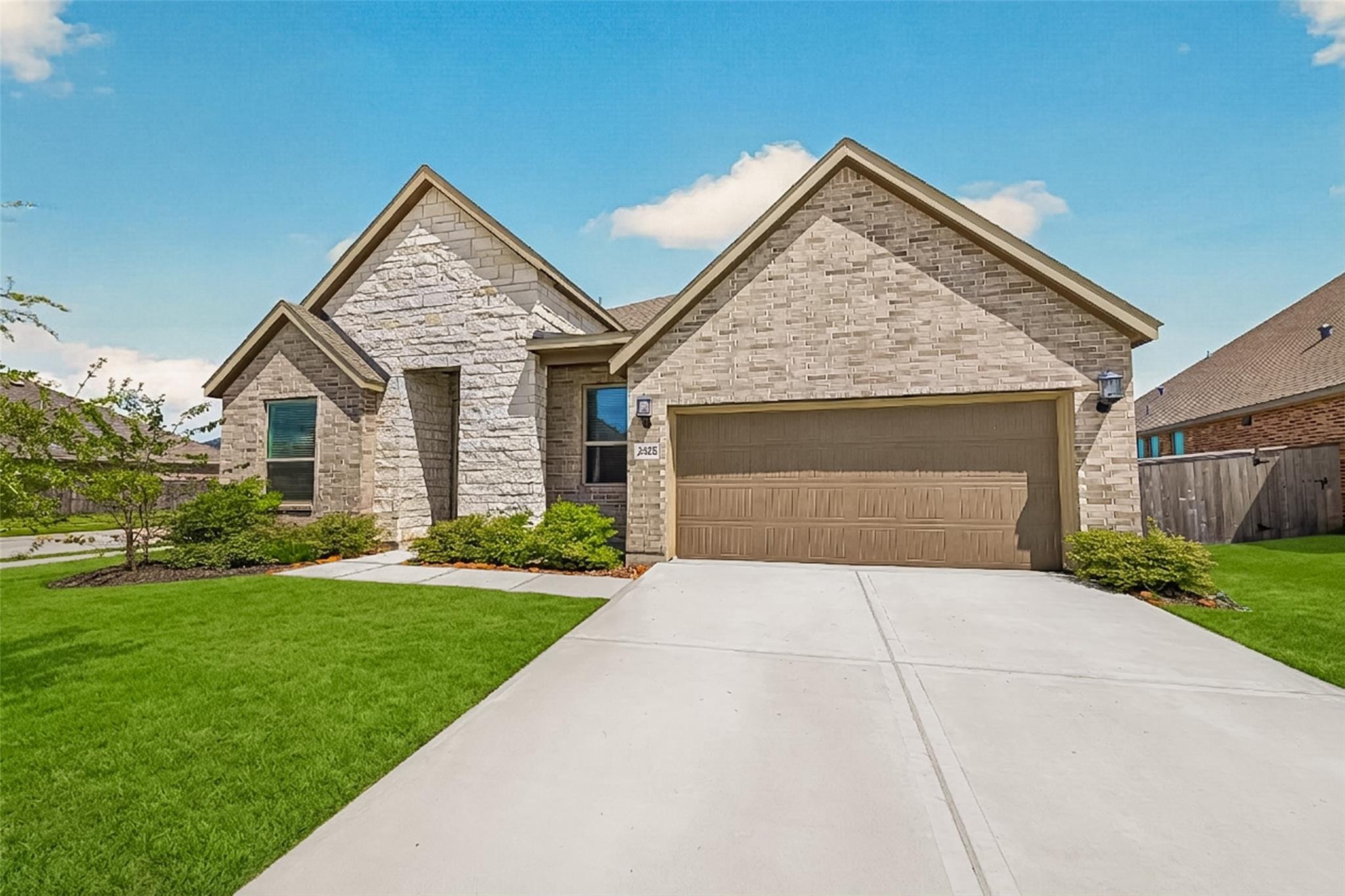 2327 Lily Cove Court
