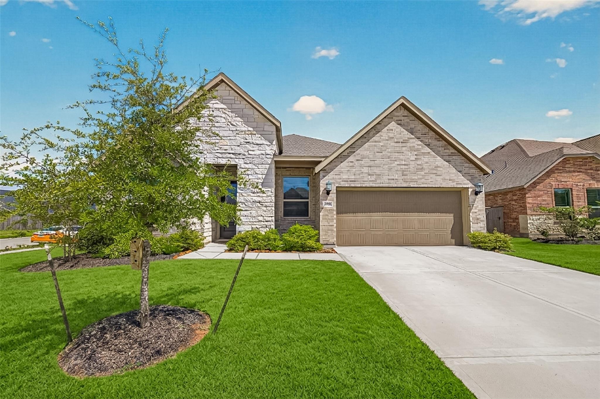 2327 Lily Cove Court