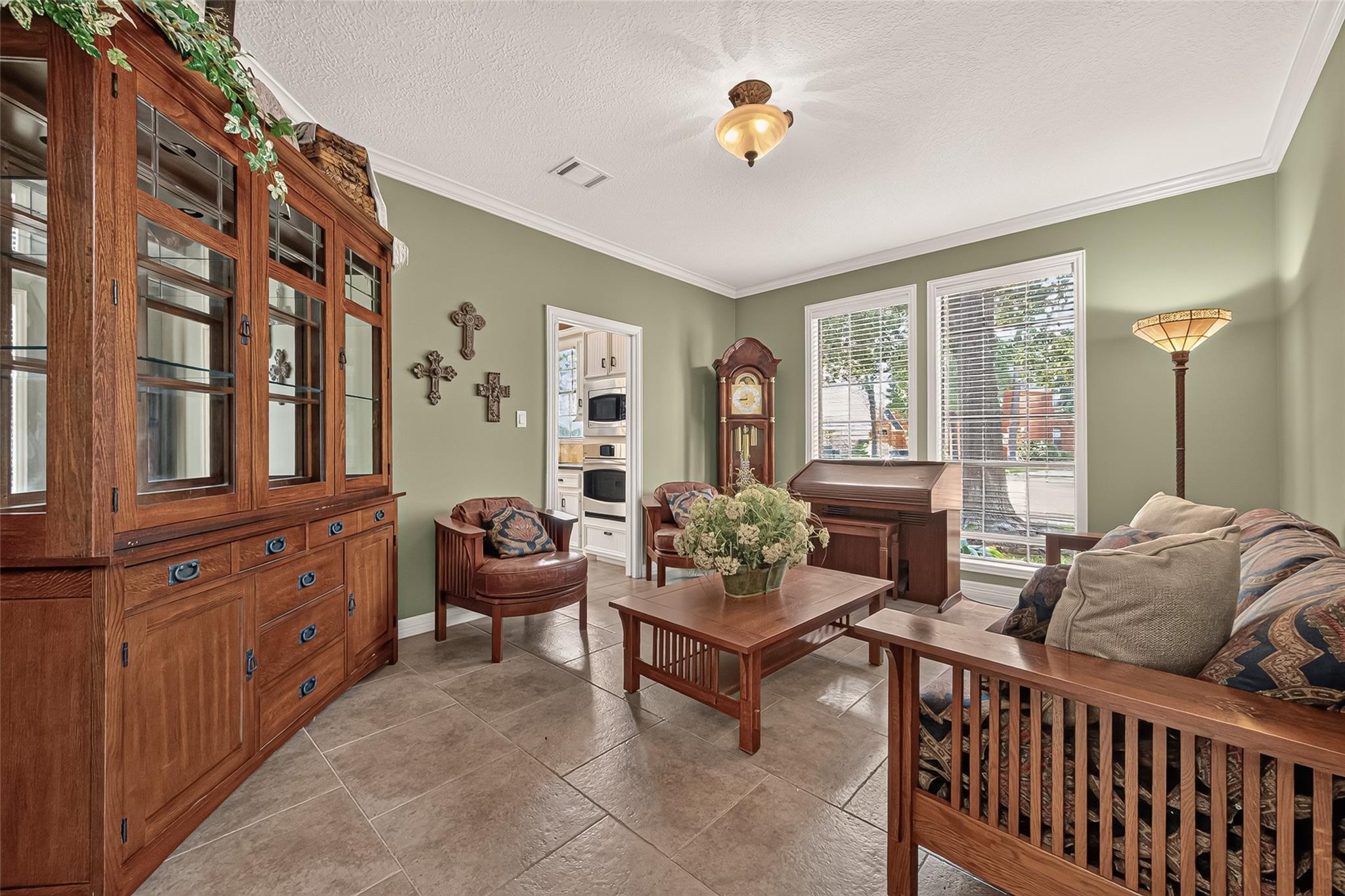 13207 Vinca Court