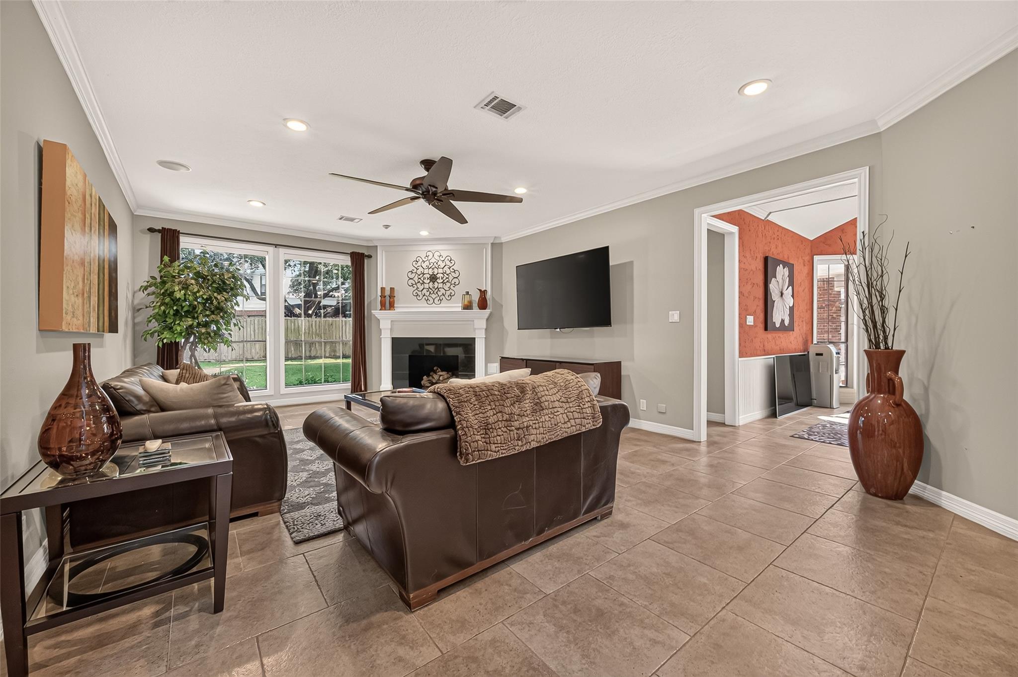 13207 Vinca Court
