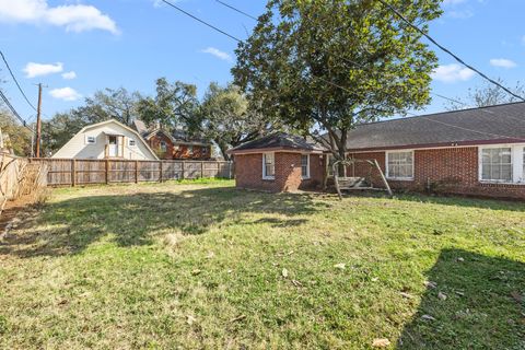 Tiny photo for 415 Woodard Street, Houston, TX 77009 (MLS # 11703045)