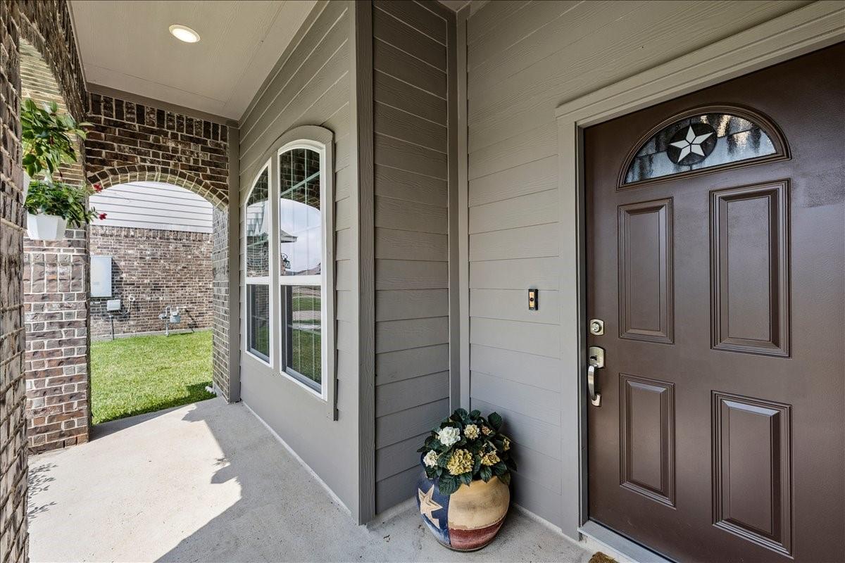 7820 Quartz Lane