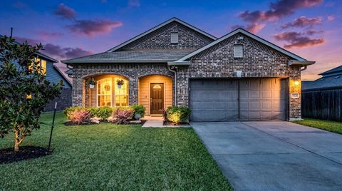 Photo of 7820 Quartz Lane, Texas City, TX 77591 (MLS # 19530543)