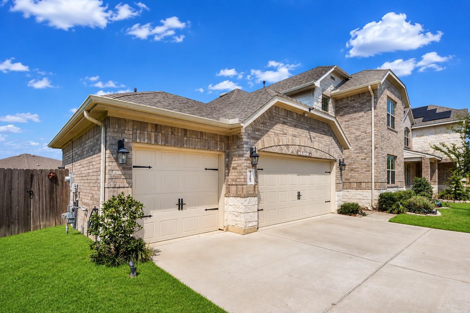 16203 Neff Park Drive