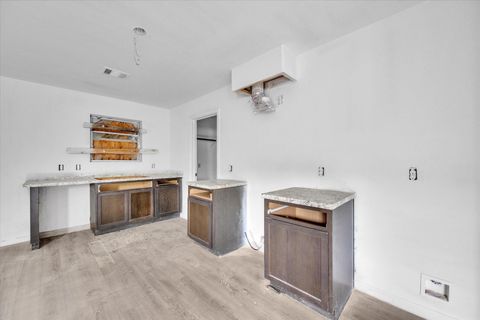 Tiny photo for 423 N Carolina Street, Houston, TX 77029 (MLS # 86465135)