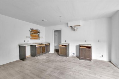 Tiny photo for 423 N Carolina Street, Houston, TX 77029 (MLS # 86465135)