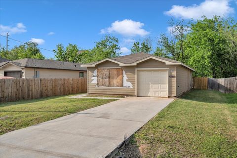 Tiny photo for 423 N Carolina Street, Houston, TX 77029 (MLS # 86465135)