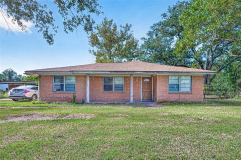 Photo of 7610 Bissell Road, Manvel, TX 77578 (MLS # 61148444)