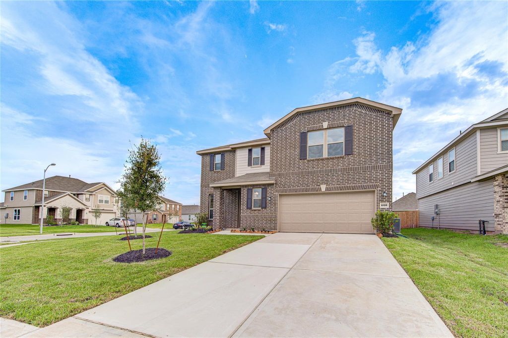 Photo of 6120 Whitewing Rd Rd, Rosenberg, TX 77469 (MLS # 22104597)