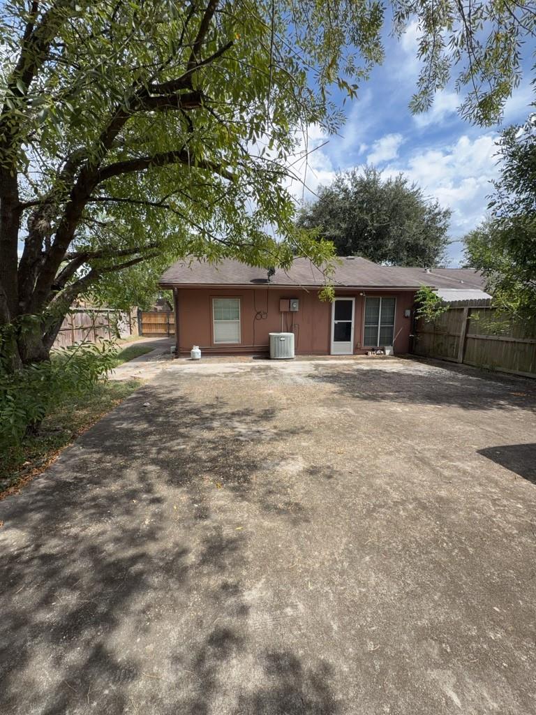 Photo of 12639 Marble Drive #12643, Houston, TX 77070 (MLS # 10122782)