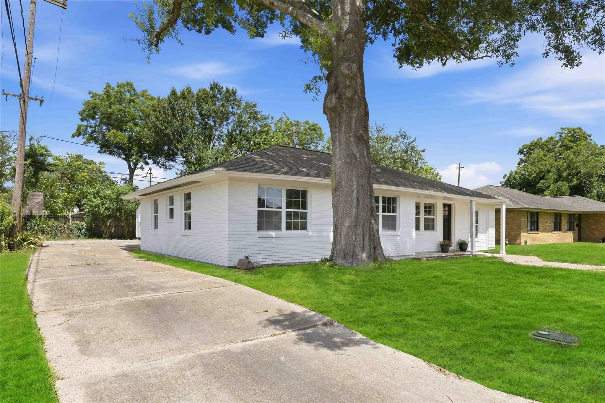 724 Oriole Lane
