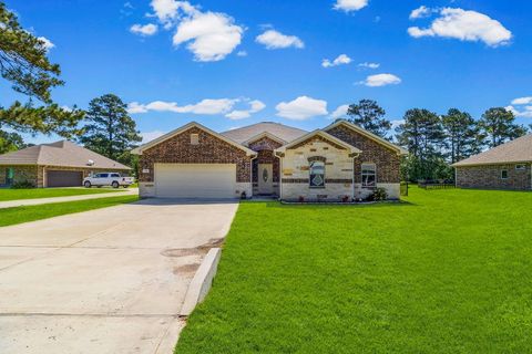 Photo of 132 Coral Gables, Trinity, TX 75862 (MLS # 59808408)