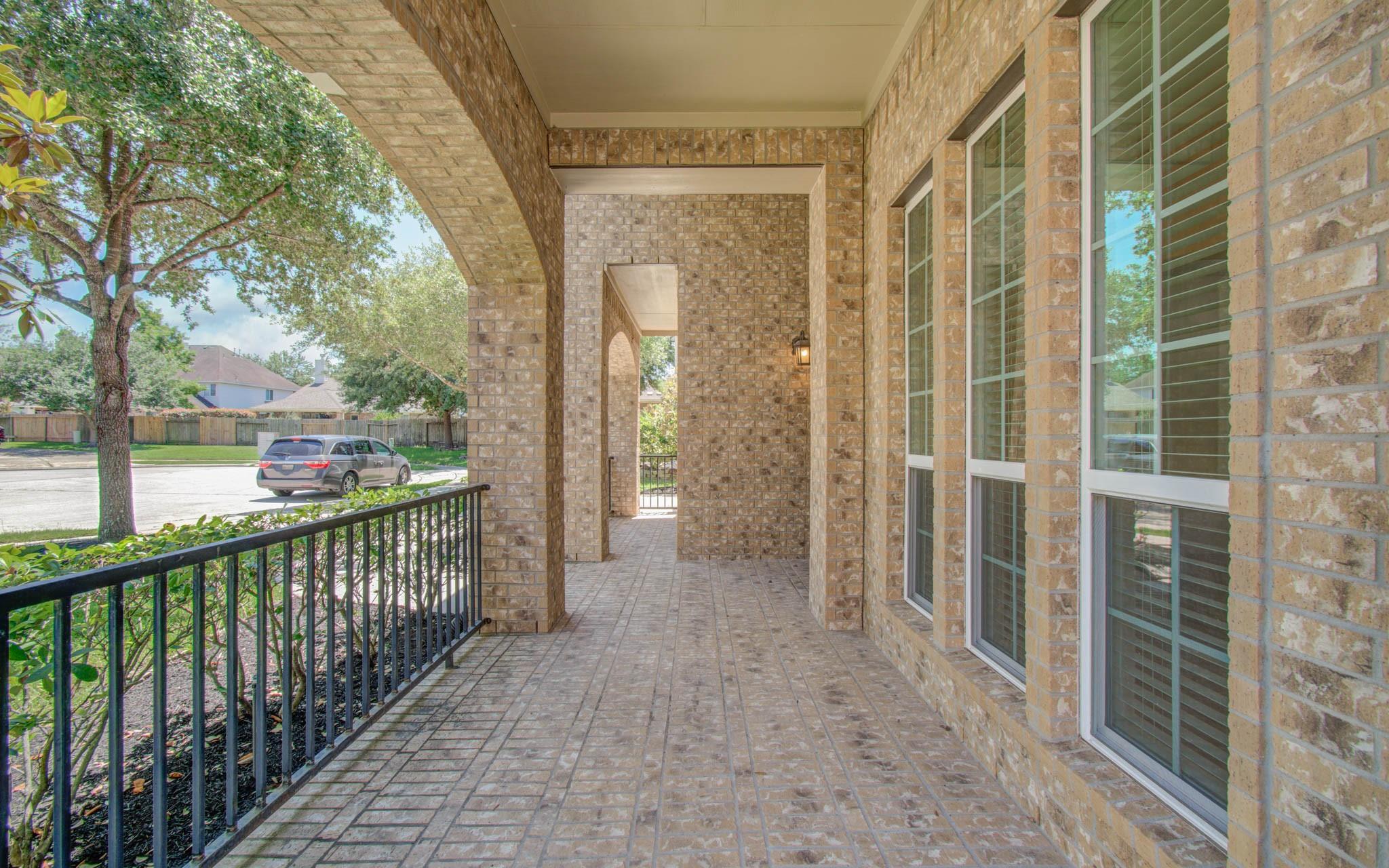6105 Moody Pines Court