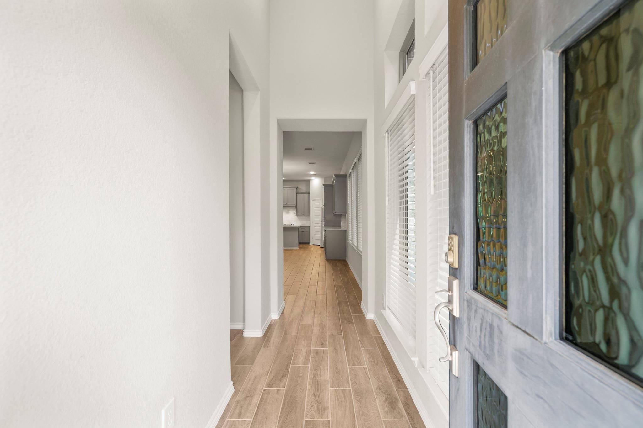 24938 Tidmor Lane