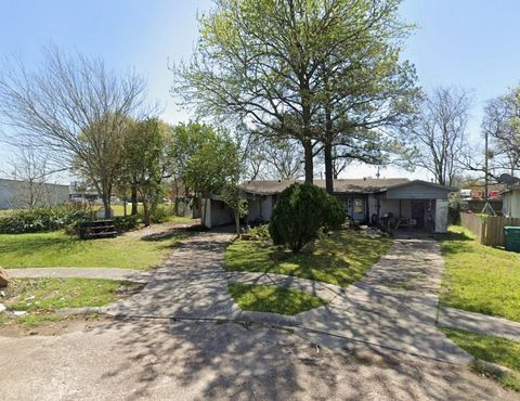 906 Anthony Court Pasadena TX 77506