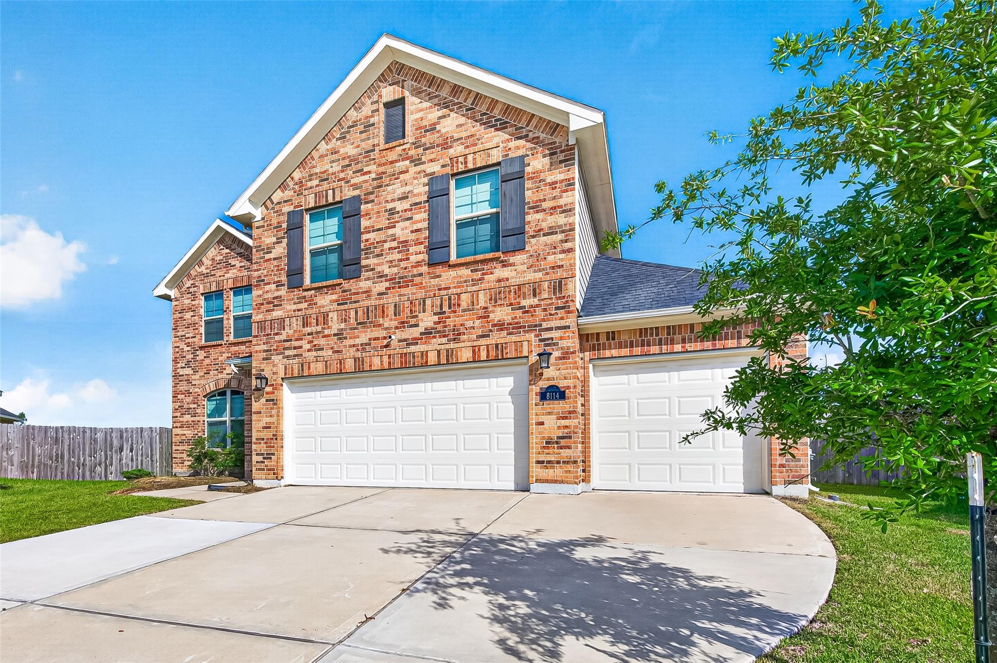 8114 Royal Palm Court