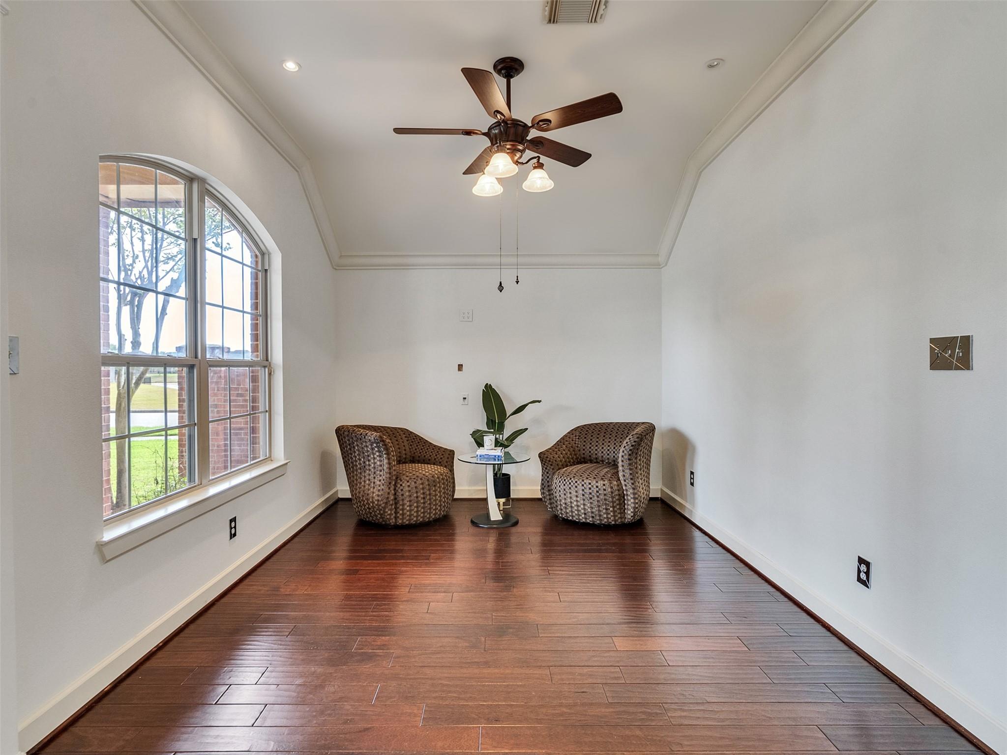 2109 Noblewood Court