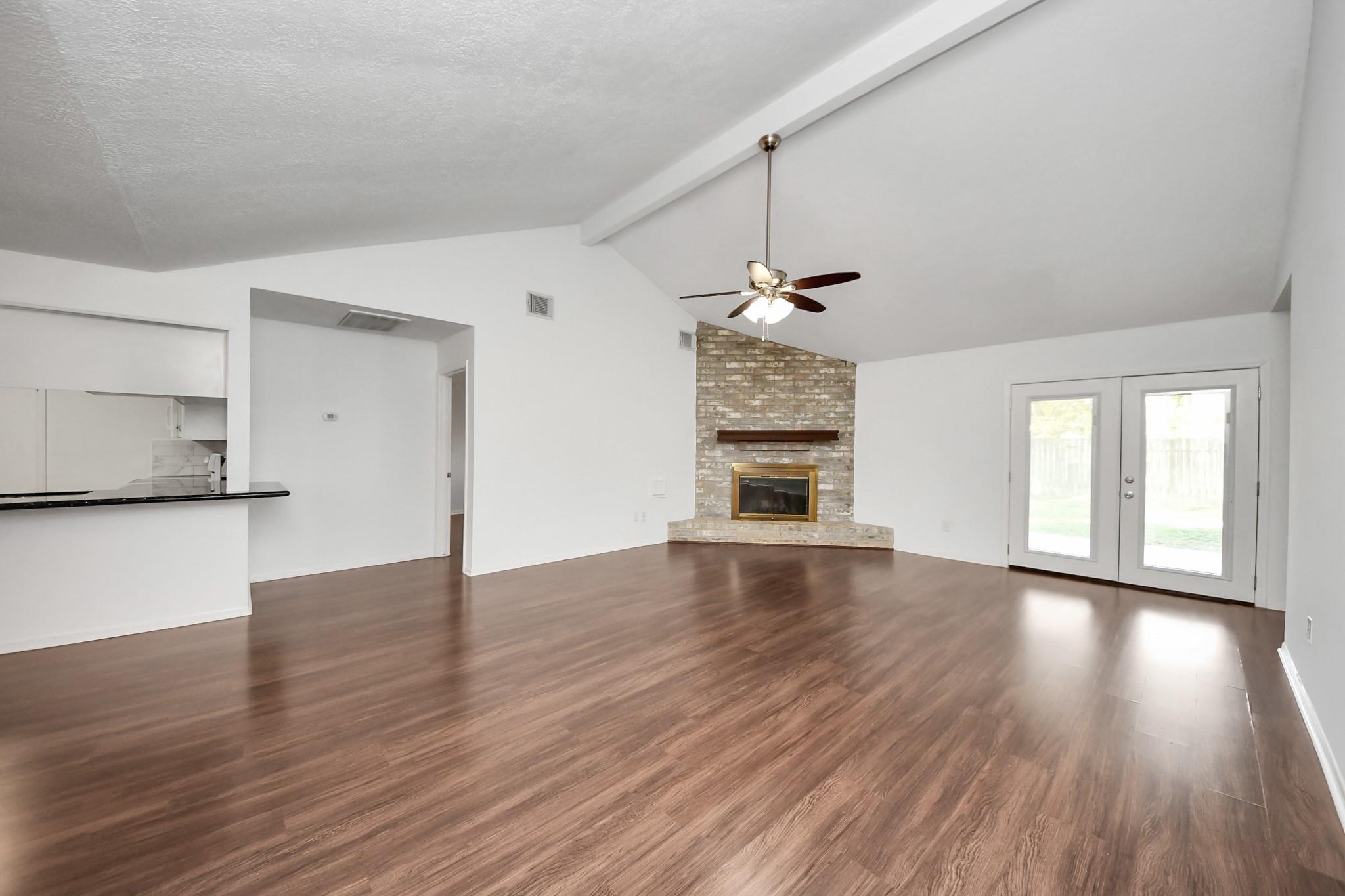 22746 Red River Drive