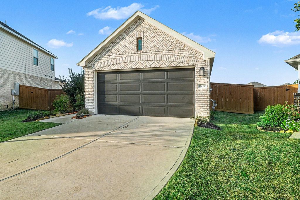 Photo of 8427 Blue Shell Lane, Cypress, TX 77433 (MLS # 56750895)